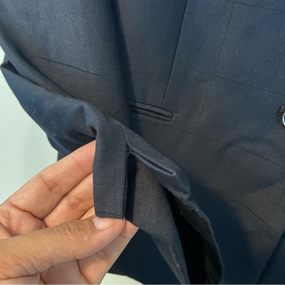 Calvin Klein Classic Black Blazer and matching pants set. - Picture 3 of 12